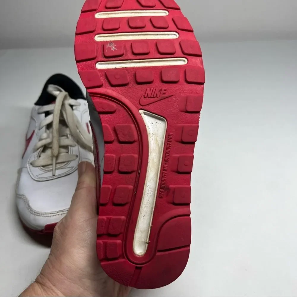 Nike MD Valiant SE Big Kids' Running Shoes DC9307-100 Size 5,5Y White Pink